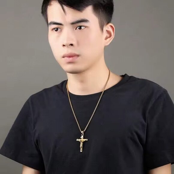 Men’s Stainless Steel Jesus Cross Necklace – Gold Pendant and Chain - Picture 3 of 5